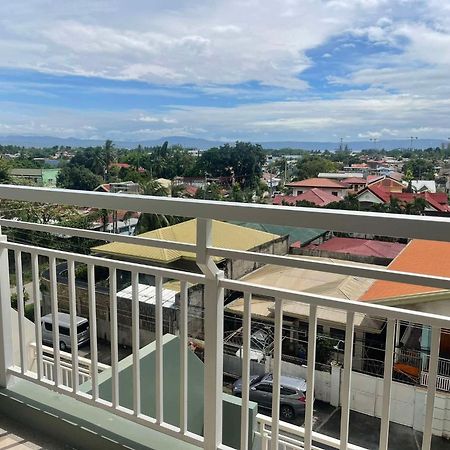 Verdon Parc Davao City With Balcony By Darpm Екстериор снимка